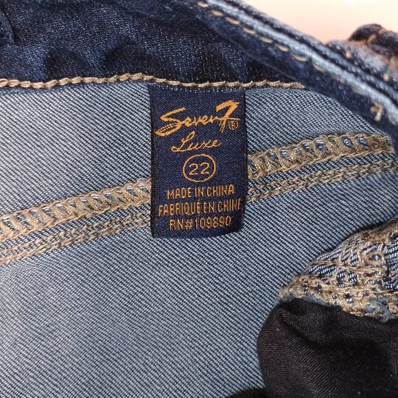 Seven Luxe Jeans - Picture 3 of 8